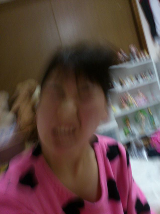 Illustration for article titled Japanese Selfie Trend Will Leave You Shaking Your Head